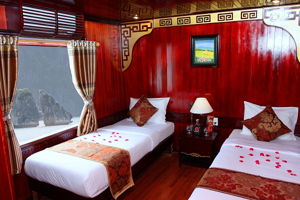 Phòng đôi trên du thuyền Hạ Long